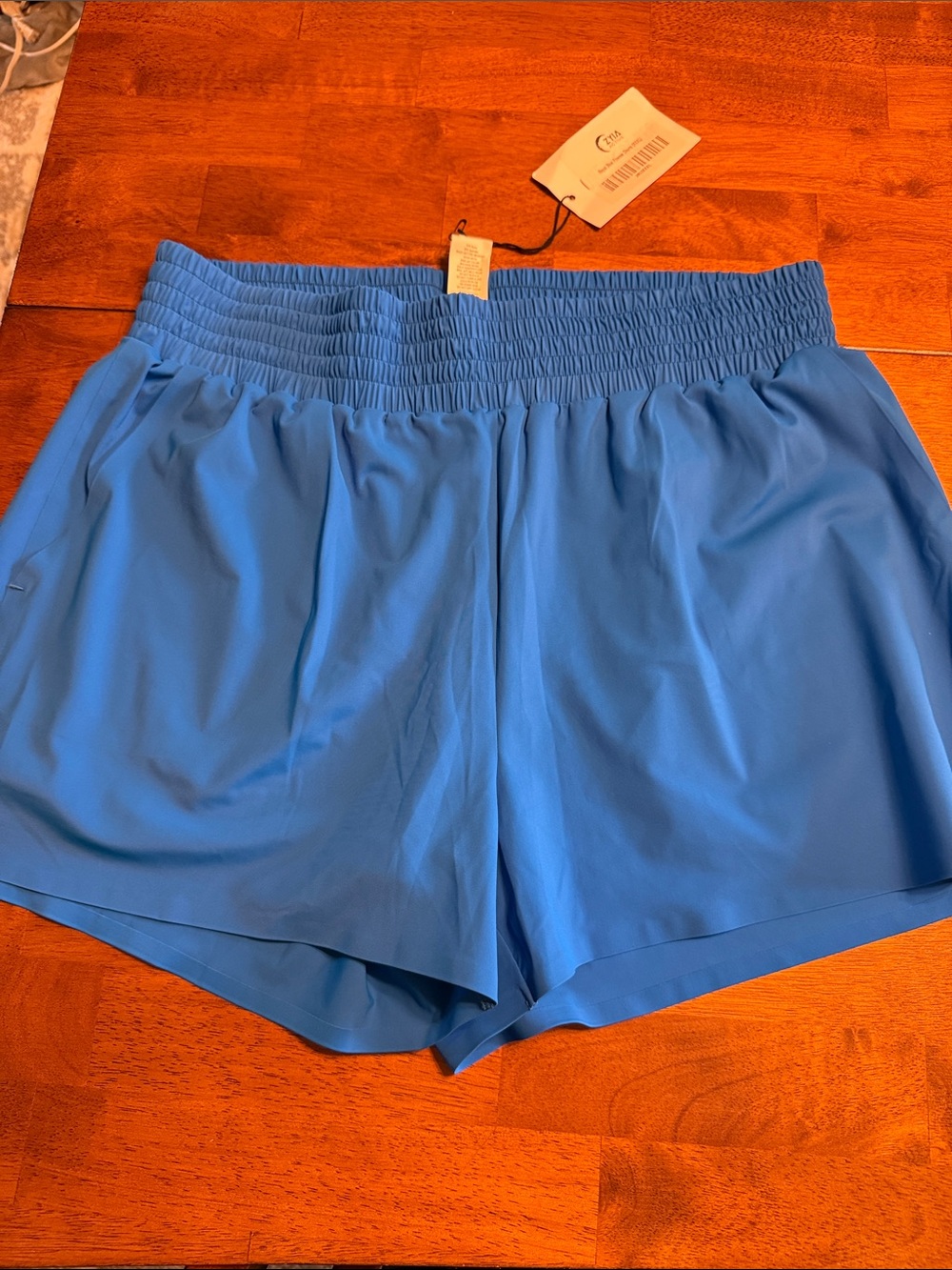 ZYIA Women's Royal Blue Finesse shorts